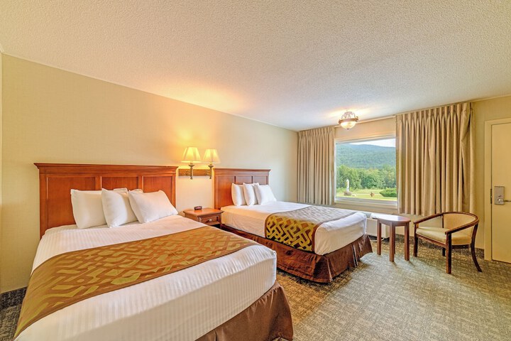 Town and Country Inn & Resort