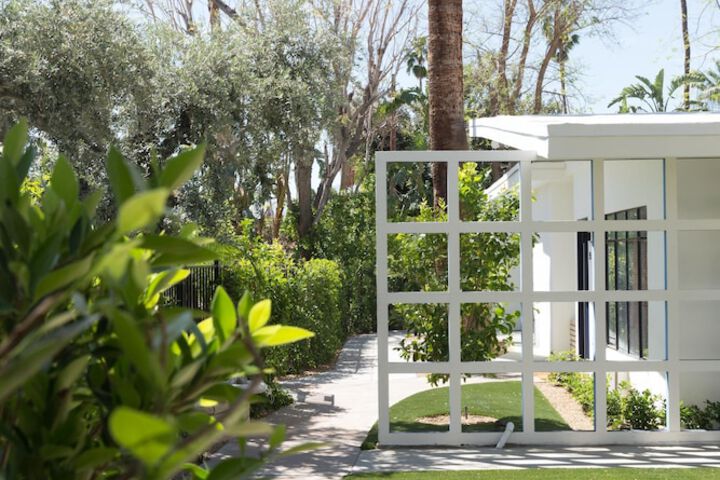 Holiday House Palm Springs