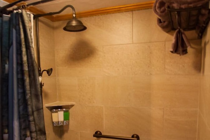 Room 23 of 56