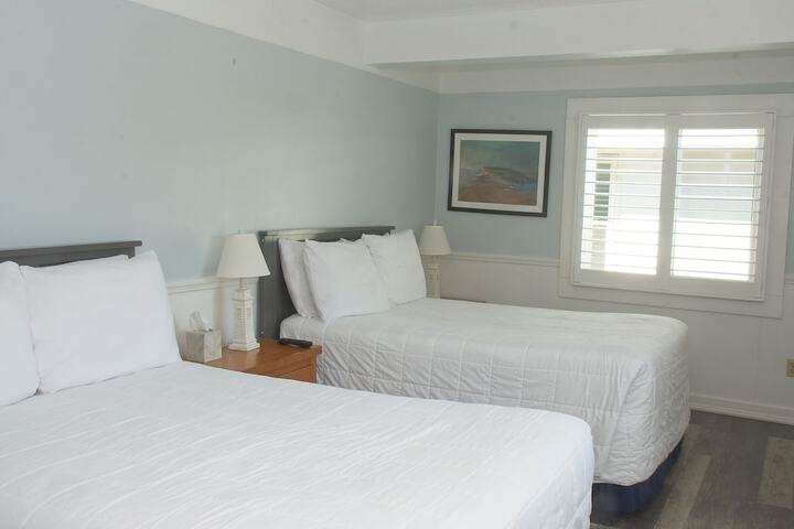 Room 148 of 231