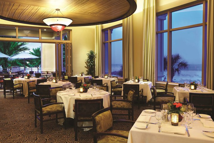 Sandpearl Resort