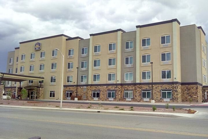 Hotel 4 of 45