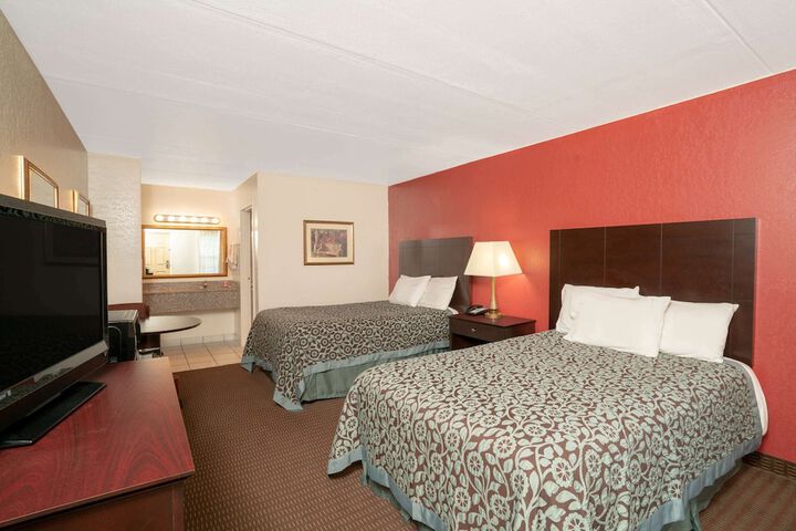 Room 19 of 36