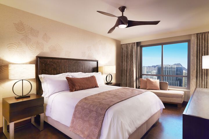 Room 40 of 83