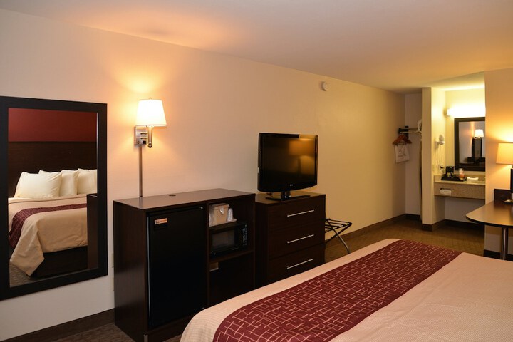 Room 13 of 17