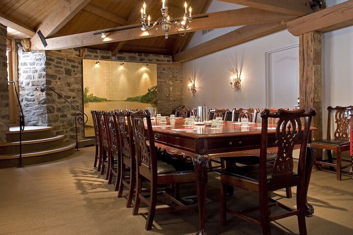 Dining 98 of 149