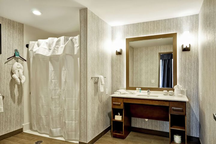 Room 25 of 56