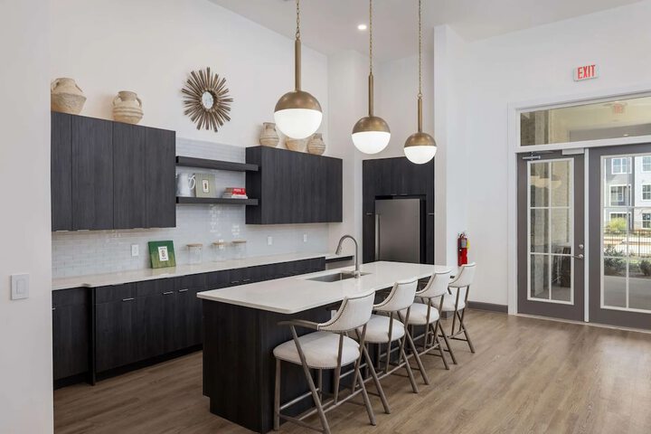 Landing Apartments Birmingham - Sand Ridge