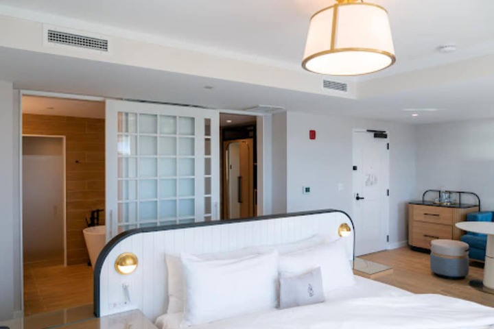The Brenton Hotel