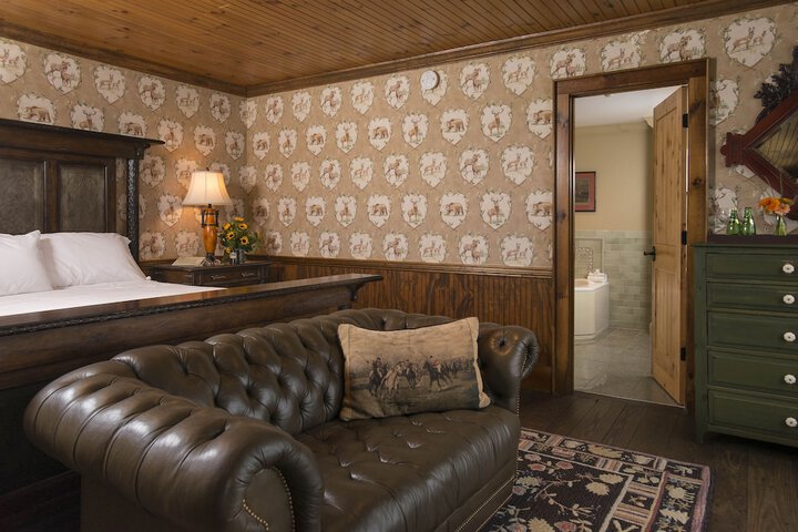 The Mountain Top Inn & Resort