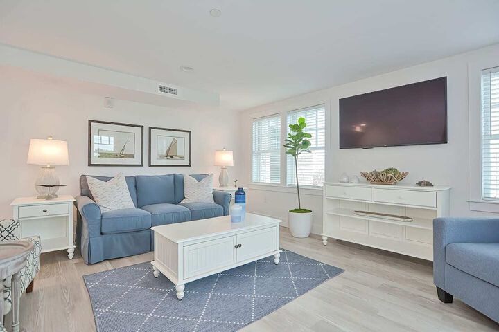 Harbourtown Suites