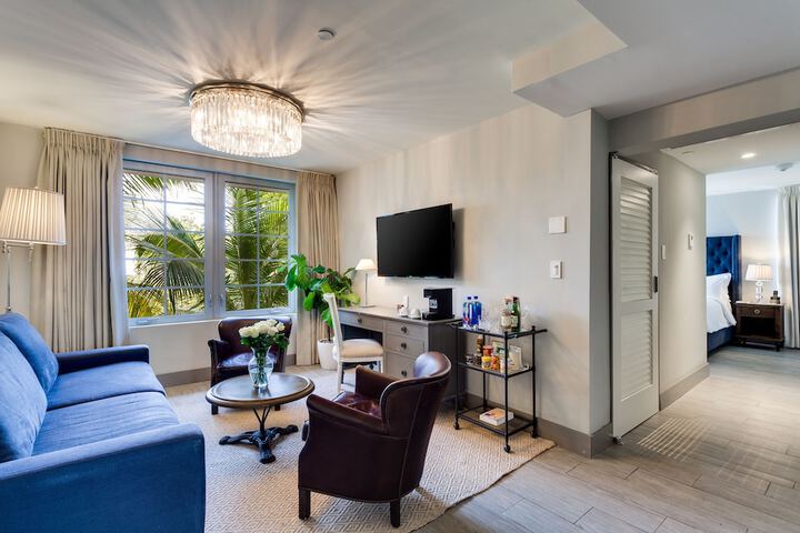 Room 42 of 104