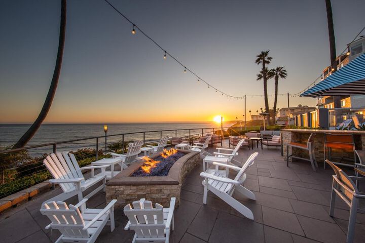 SeaCrest OceanFront Hotel