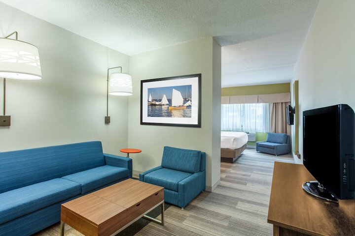 Room 14 of 56