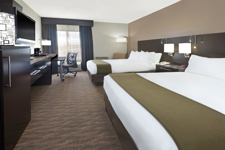 Holiday Inn Express Hotel & Suites Colby by IHG