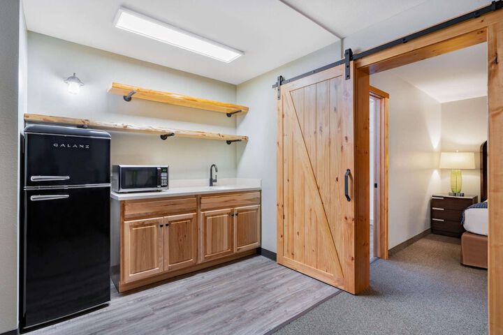 Room 8 of 26
