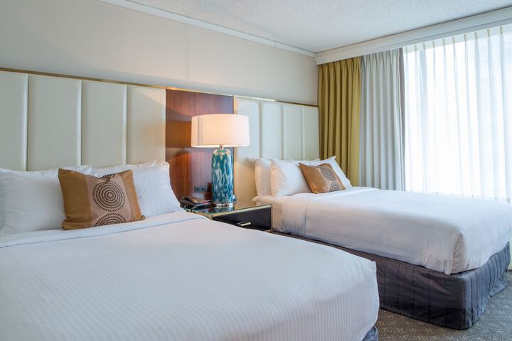 Room 21 of 76