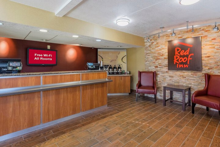 Hotel Interior 8 of 33