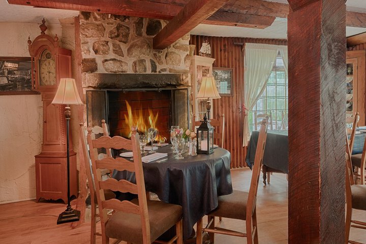 Dining 55 of 71