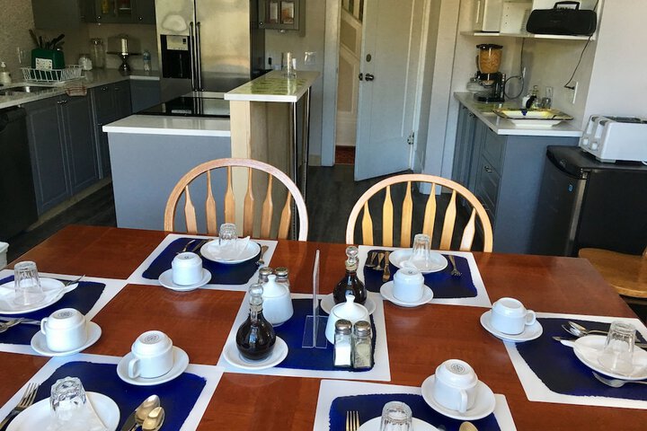 Breakfast/Coffee Service 69 of 73