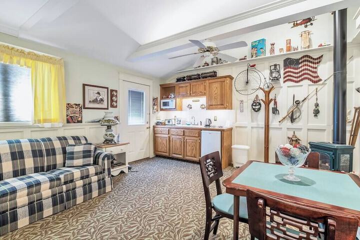 Red Barn Village Apartments
