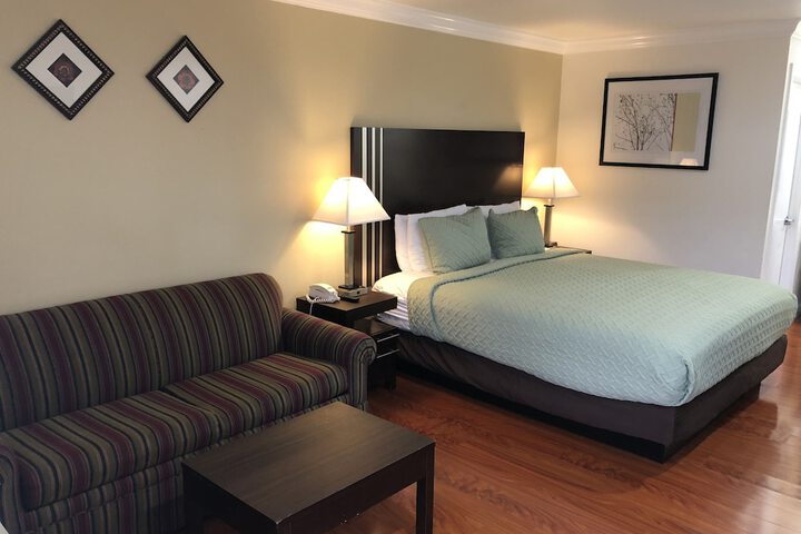 Room 12 of 54