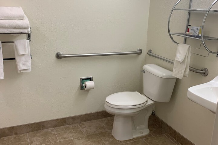 Microtel Inn & Suites by Wyndham Rice Lake