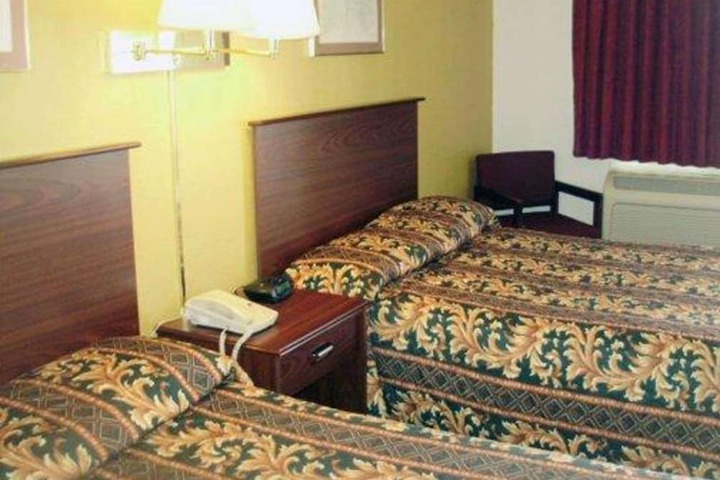 Room 16 of 24