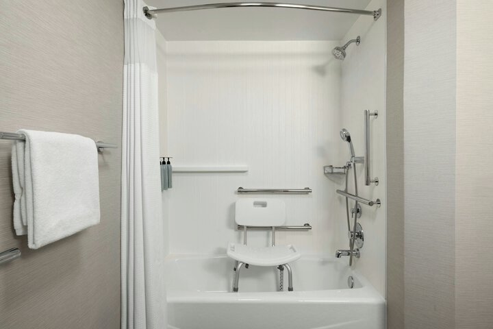 Courtyard by Marriott Kokomo