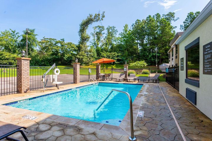 Pool 5 of 31