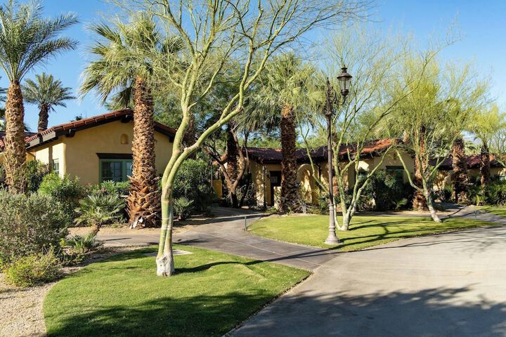 The Inn at Death Valley – Inside the Park