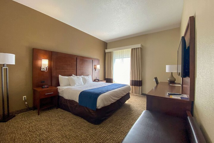 Room 10 of 44