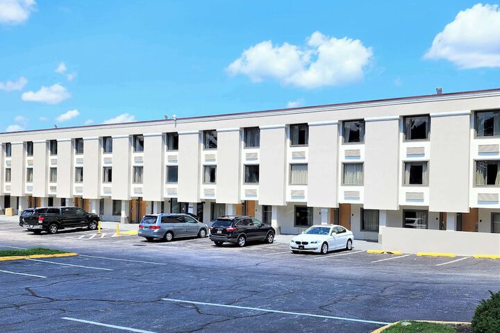 Hotel 6 of 40
