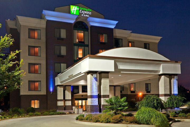 Hotel 3 of 50