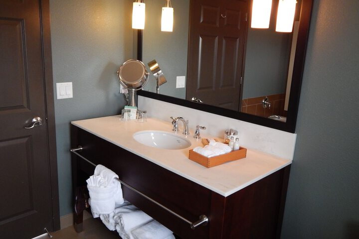 The Coho Oceanfront Lodge