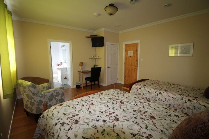 Room 12 of 36