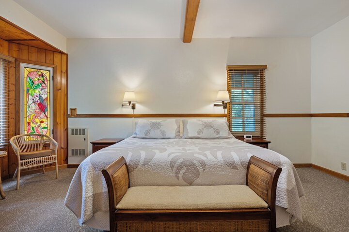 Kilauea Lodge and Restaurant