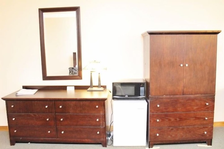 Room 20 of 34