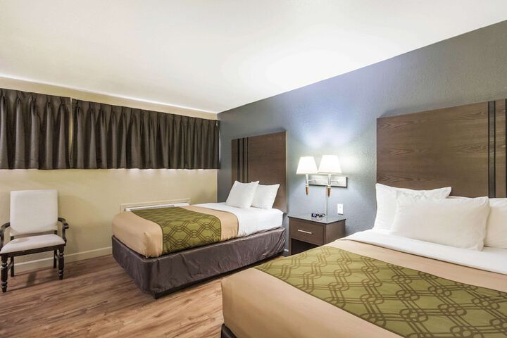 Room 44 of 57