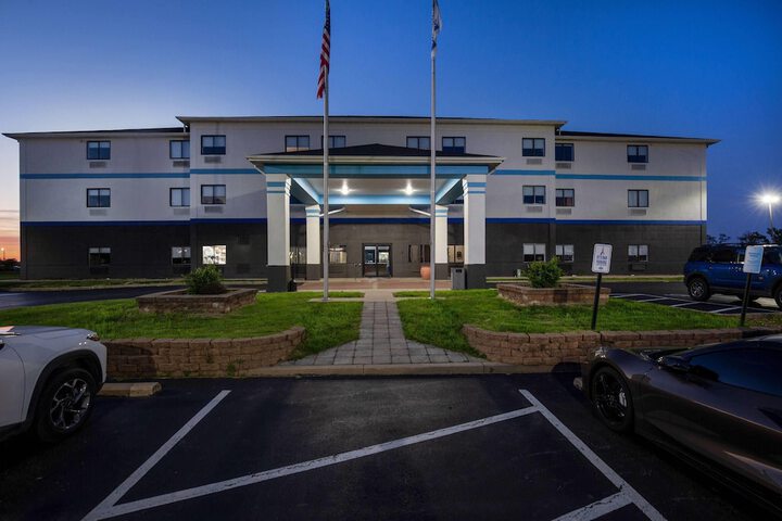 Days Inn by Wyndham Collinsville / St. Louis