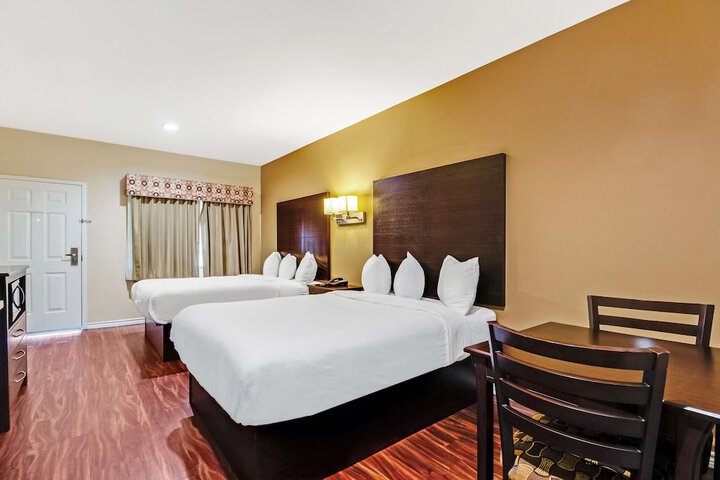 Room 20 of 30