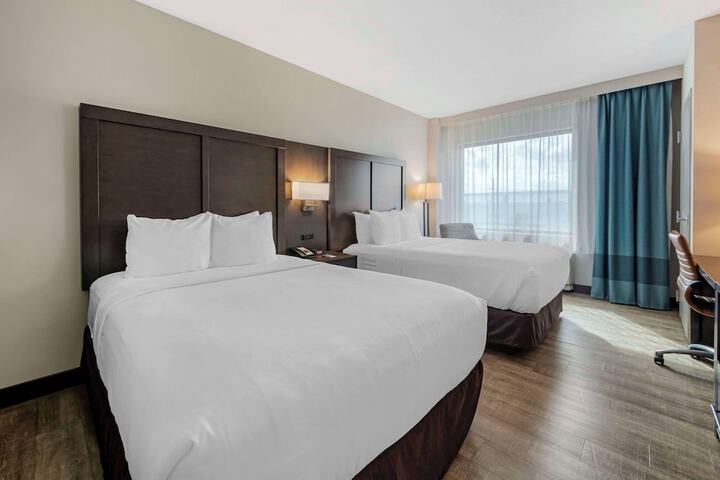 Comfort Inn & Suites Miami International Airport