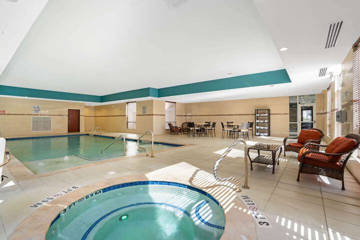 Pool 4 of 41