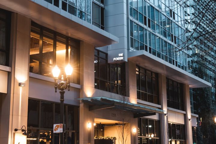 Hotel 4 of 89