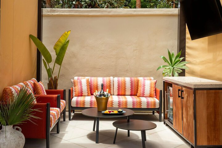 Estancia La Jolla Hotel & Spa