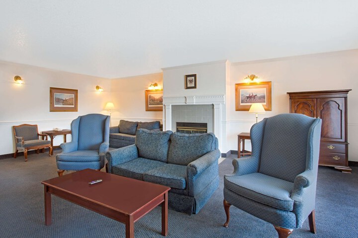 Room 18 of 23