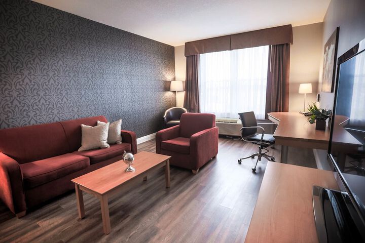Room 18 of 32
