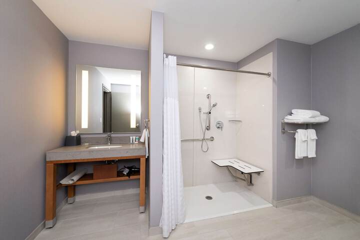 Hyatt Place Dallas / Rockwall