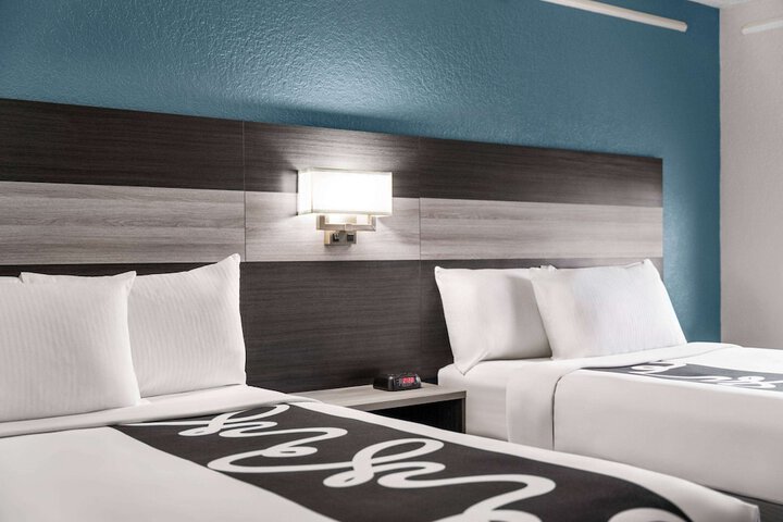 Room 7 of 31