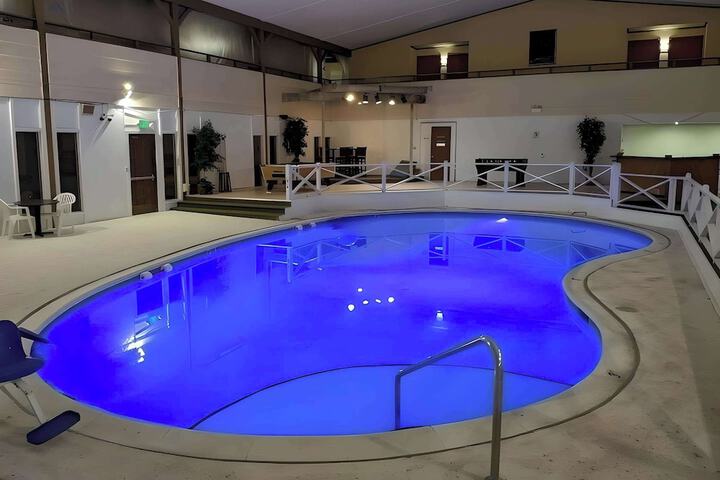 Pool 4 of 23